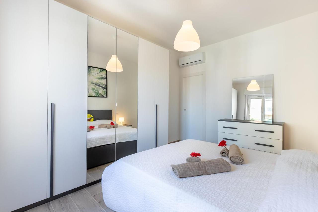 Alessia'S Flat- Milano M3 Corvetto Apartment ภายนอก รูปภาพ